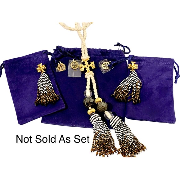 Tory Burch Roxanne Beaded Tassel Earring
Style #82680 - Picture 9 of 9